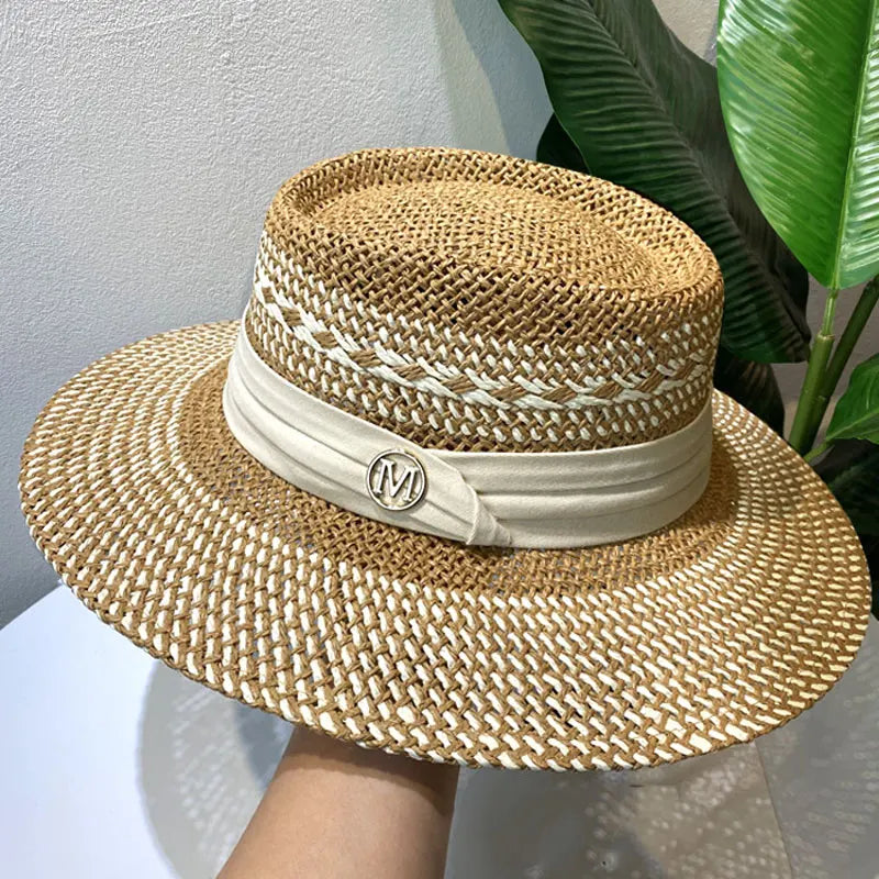 Straw hat - colored ribbon