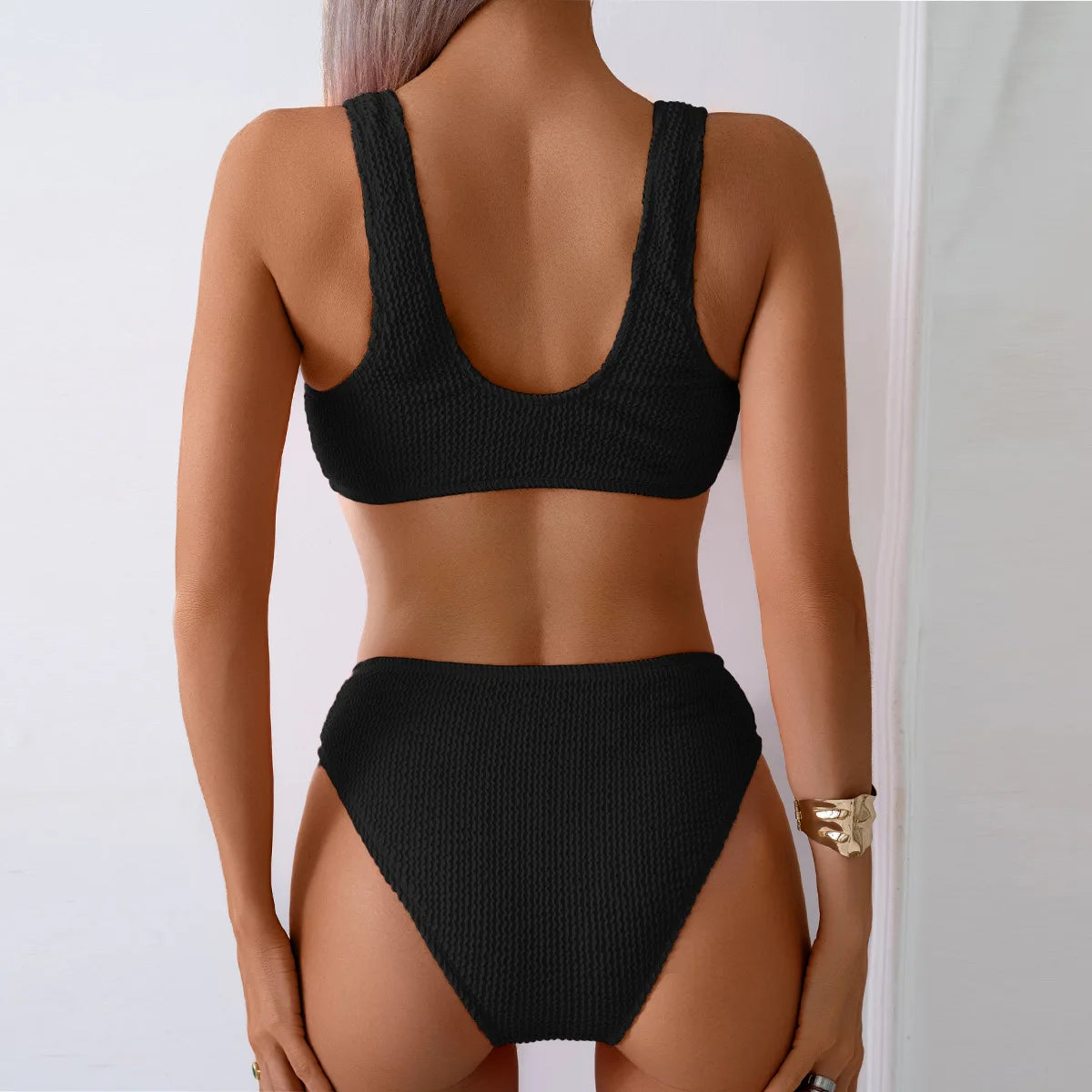 Vera — V-Neck High-Waisted Bikini
