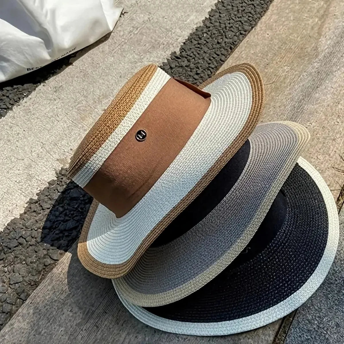 Women's Two-Tone Boater Straw Hat — Contrast Band