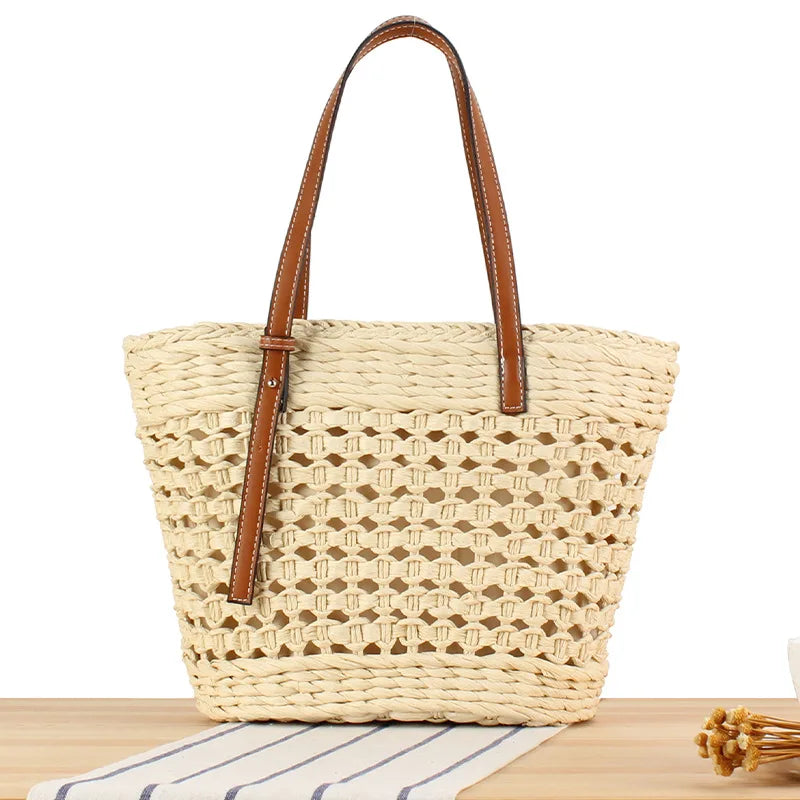 Woven Straw Basket Tote with Zipper