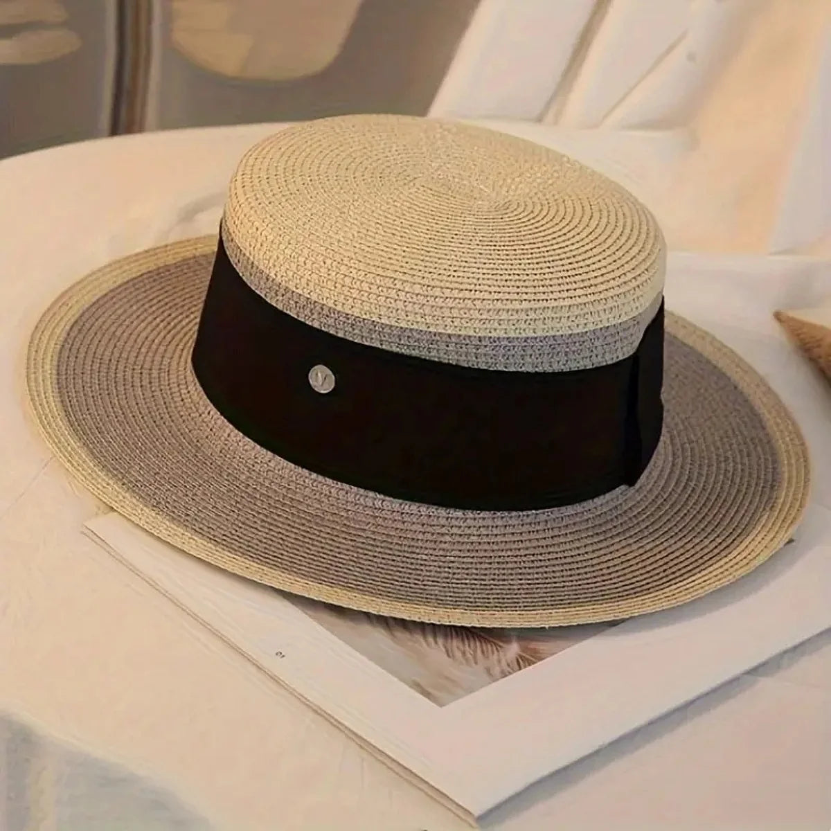 Women's Two-Tone Boater Straw Hat — Contrast Band