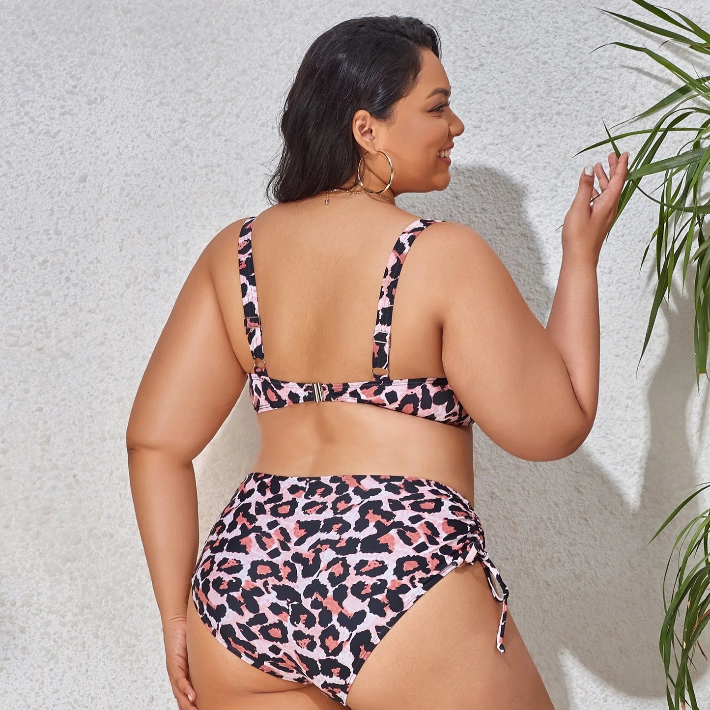 Animal Print Plus Size Bikini – Push-Up Underwire & High-Waist Bottom