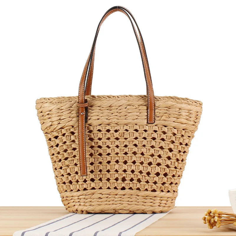 Woven Straw Basket Tote with Zipper