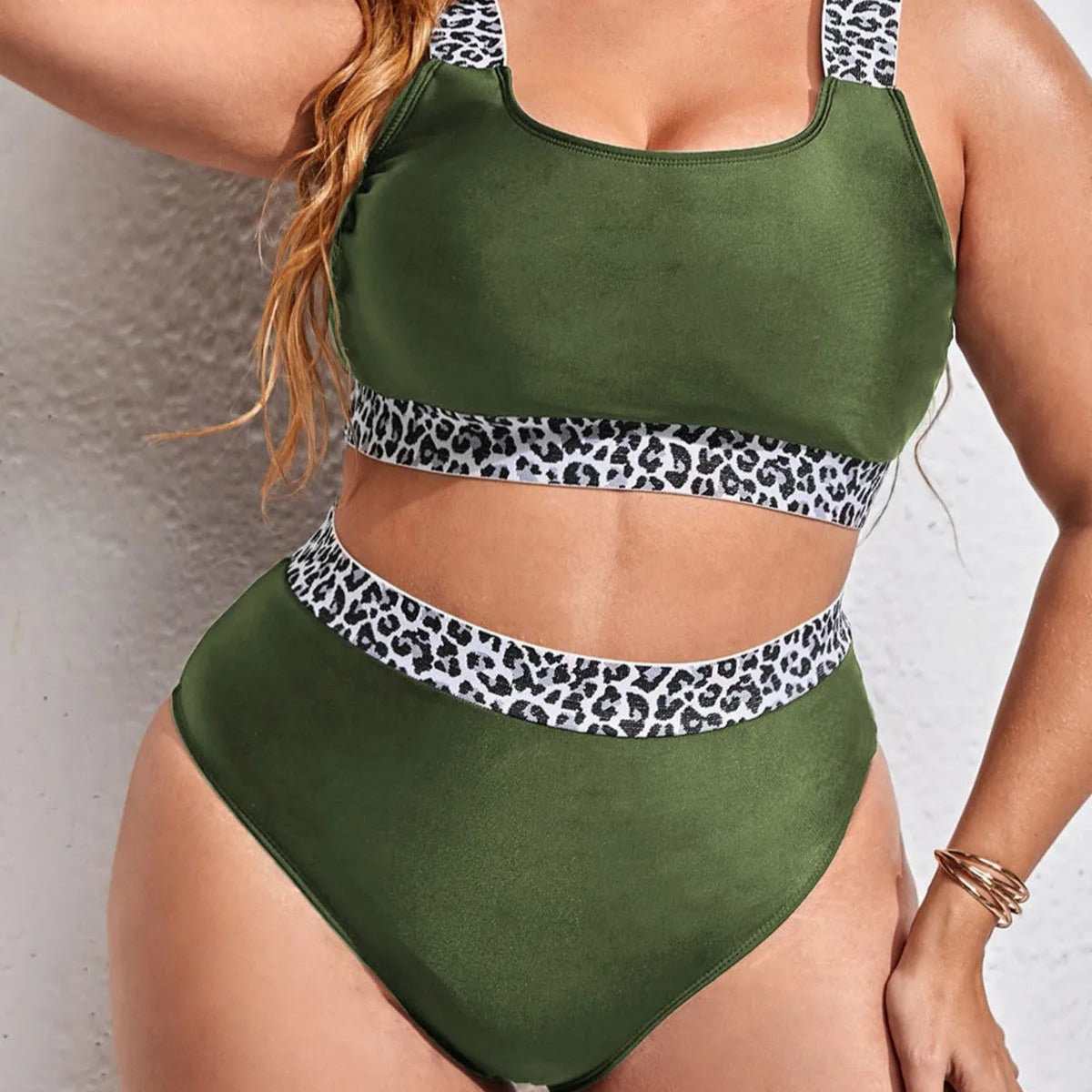 Leopard Trim Plus Size Bikini – Scoop Neck & High-Waist Bottom