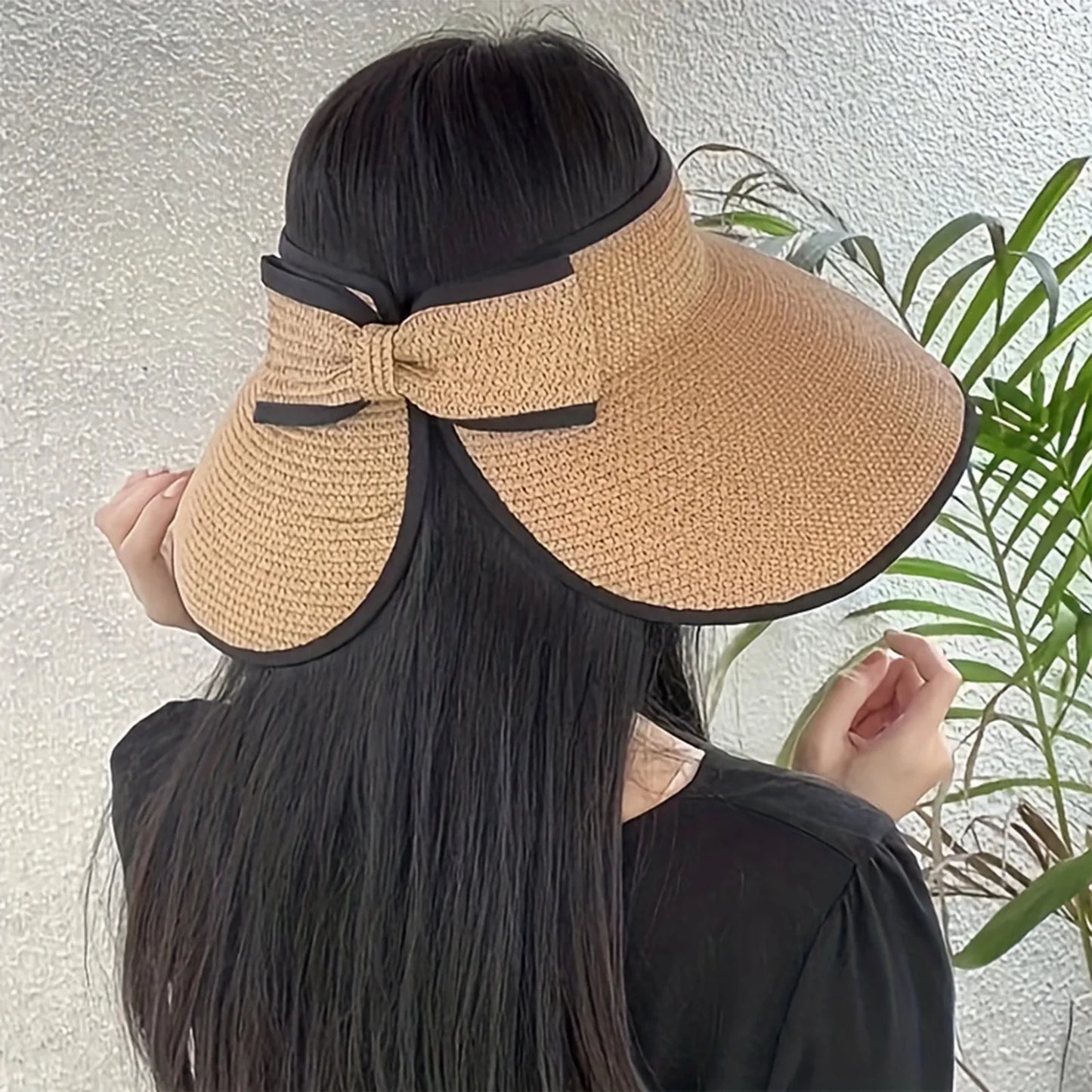Packable Wide-Brim Visor with Bow