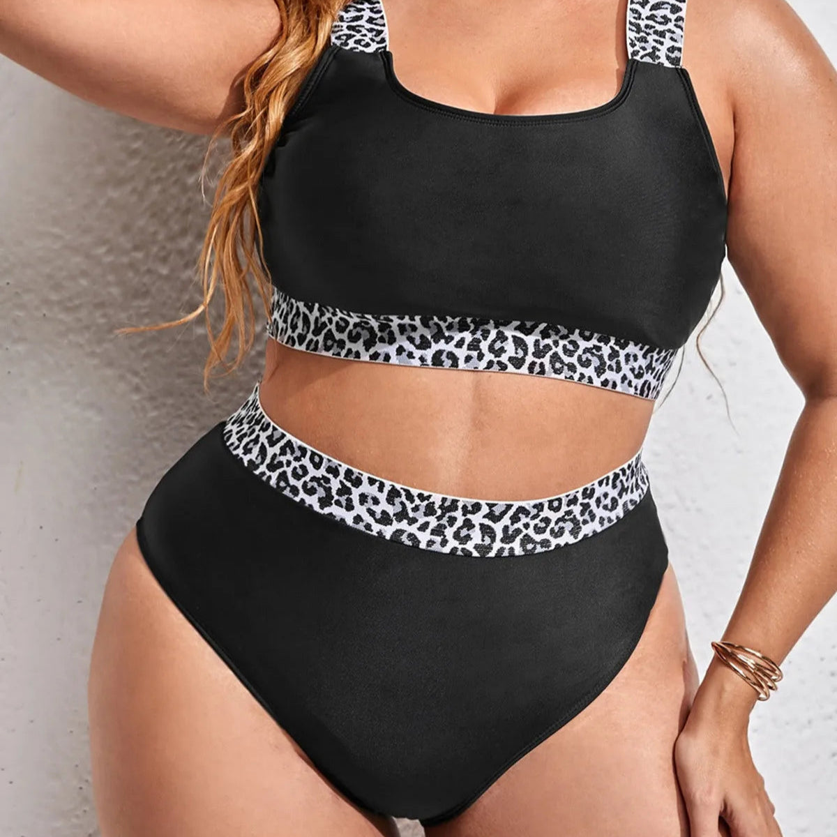 Leopard Trim Plus Size Bikini – Scoop Neck &amp; High-Waist Bottom