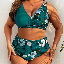 Bold Tropic Energy – Plus Size Push-Up Bikini Set