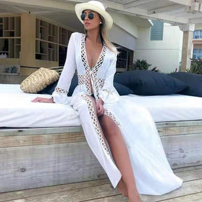 Essential Elegance – Minimalist Beachwear Redefined