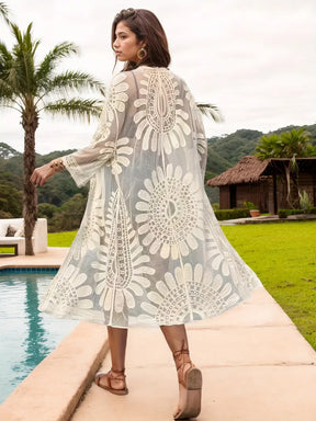 Brisa Floral – White Beach Cover-Up with Floral Desig
